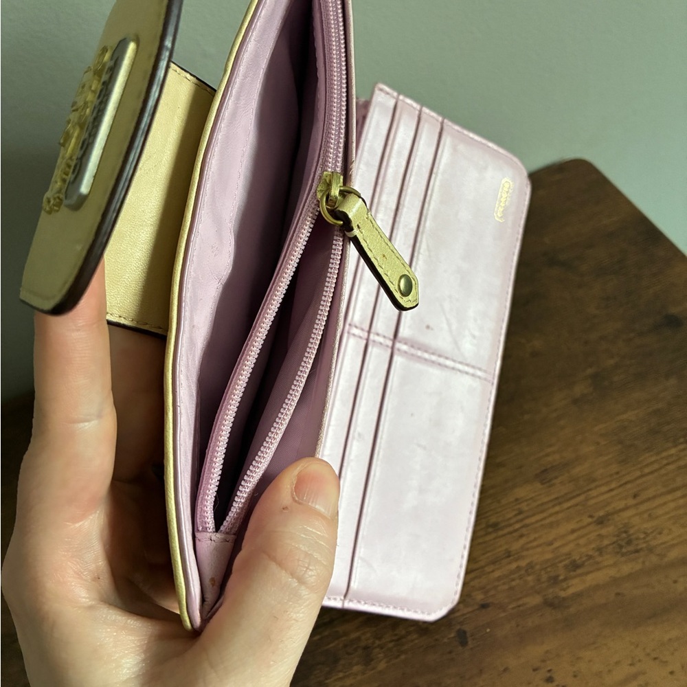 Coach Madison Op Art Signature Sateen Wallet - Picture 6 of 7